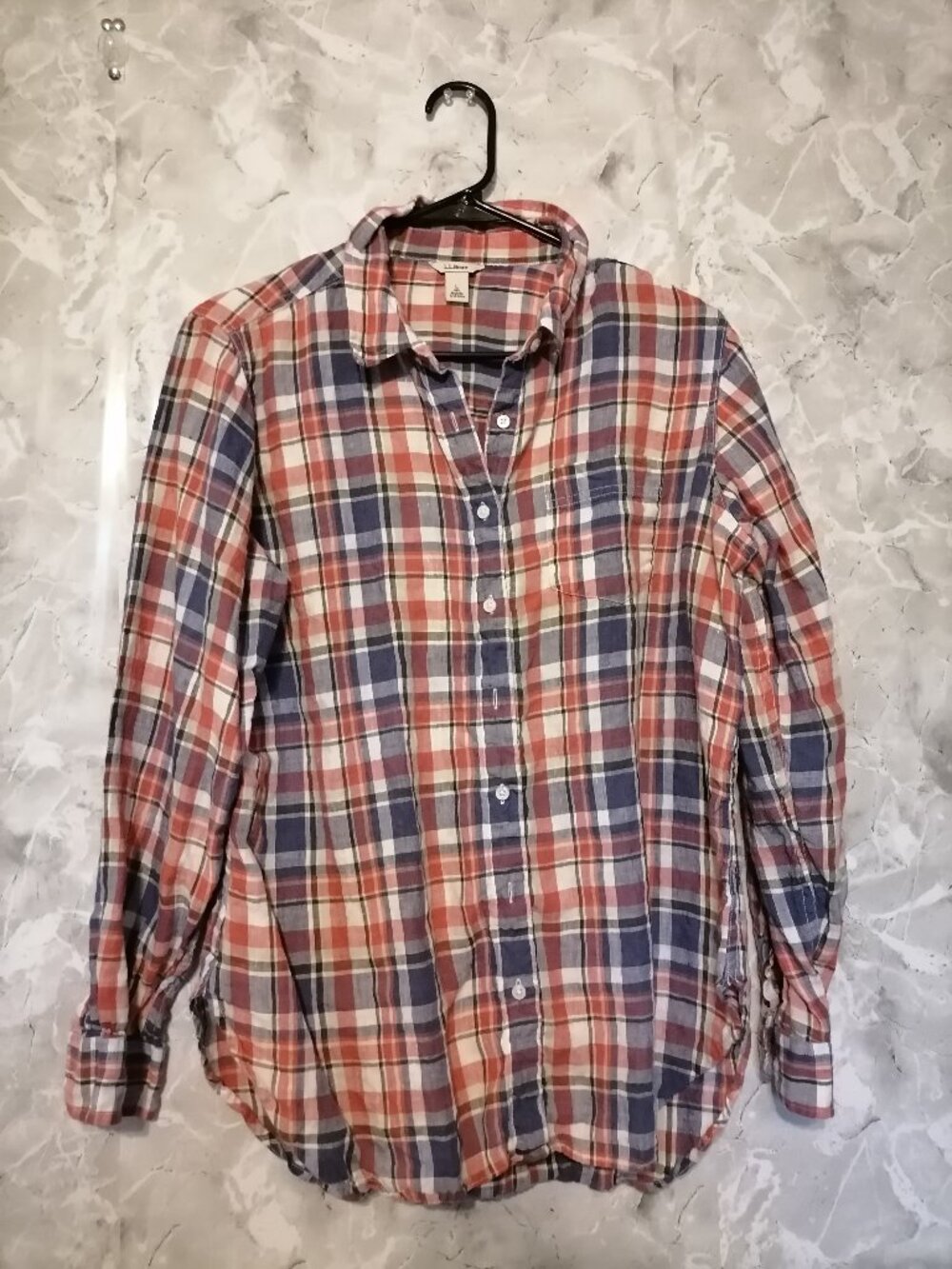 L.L. Bean 100% Linen Long Sleeve Button-Up Shirt Women’s Large plaid